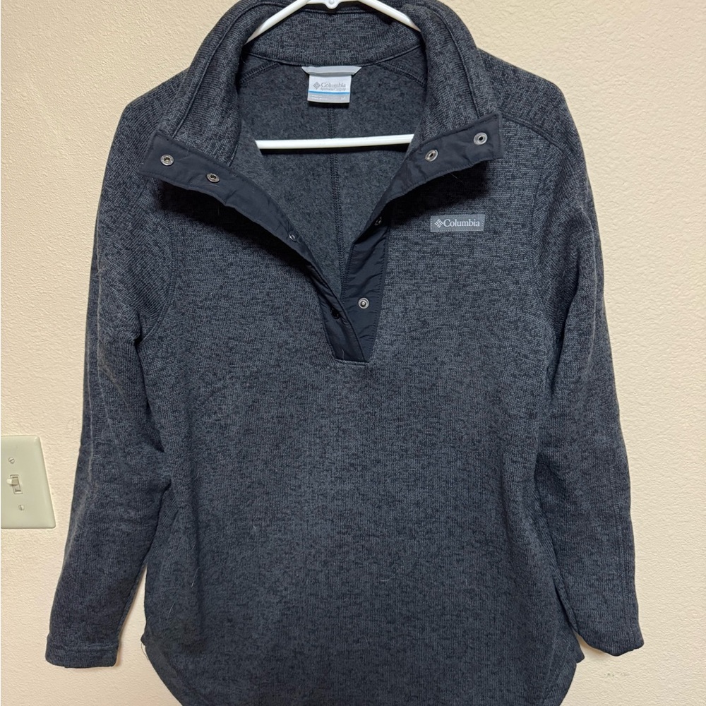 Columbia Women's Gray Sweater